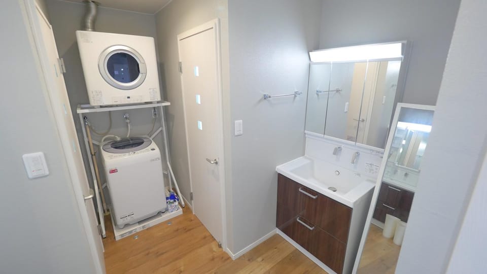 laundry, washing machine, dryer