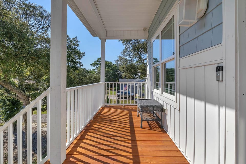 Carolina Sunshine by Oak Island Accommodations House in Oak Island