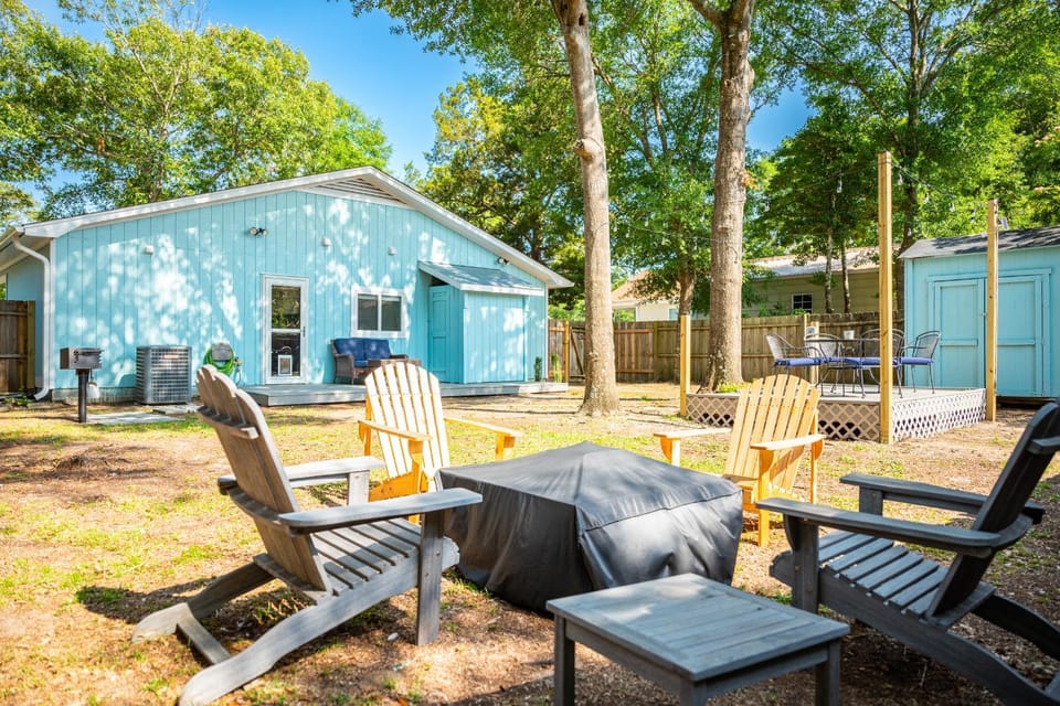 Beach Please by Oak Island Accommodations House in Saint James