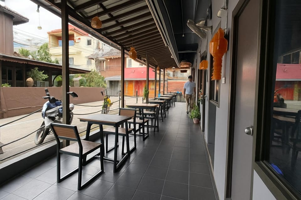 Seating area