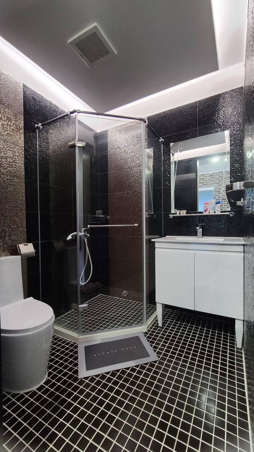 Shower, Bathroom