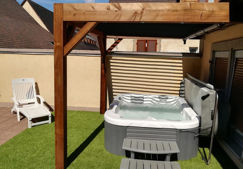 Hot Tub