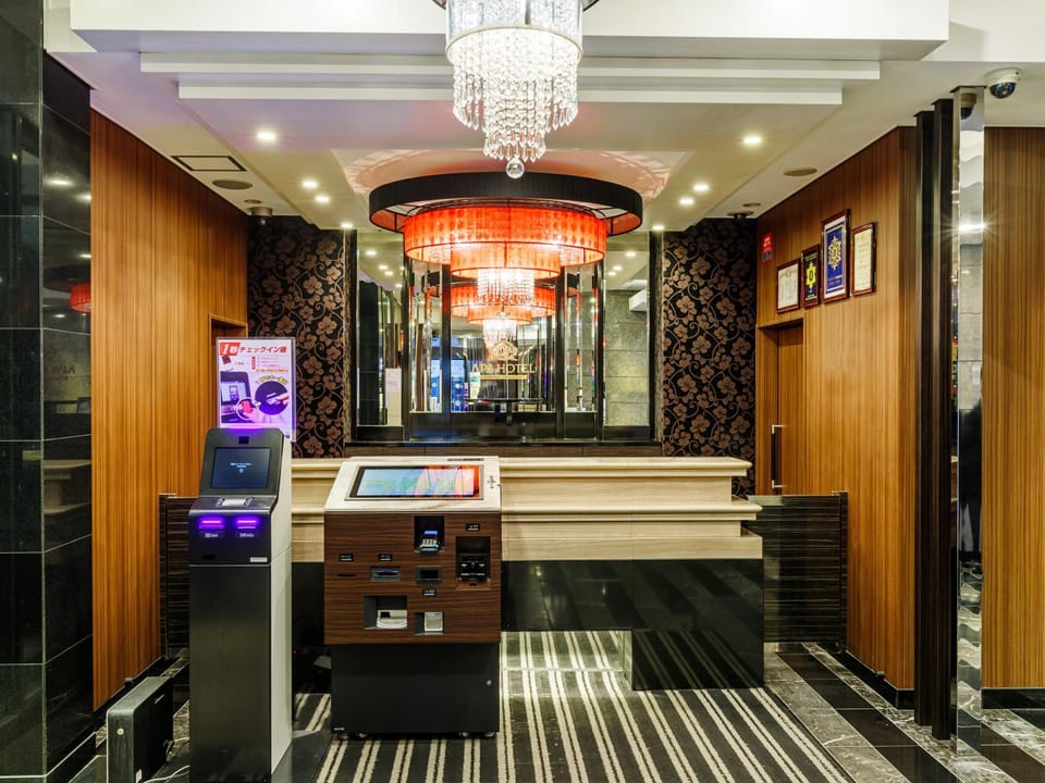 APA Hotel Shimbashi Toranomon Hotel in Kanagawa Prefecture