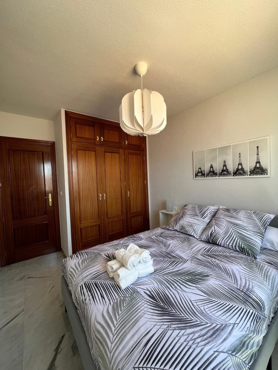 Bed, Photo of the whole room, Bedroom, towels, wardrobe