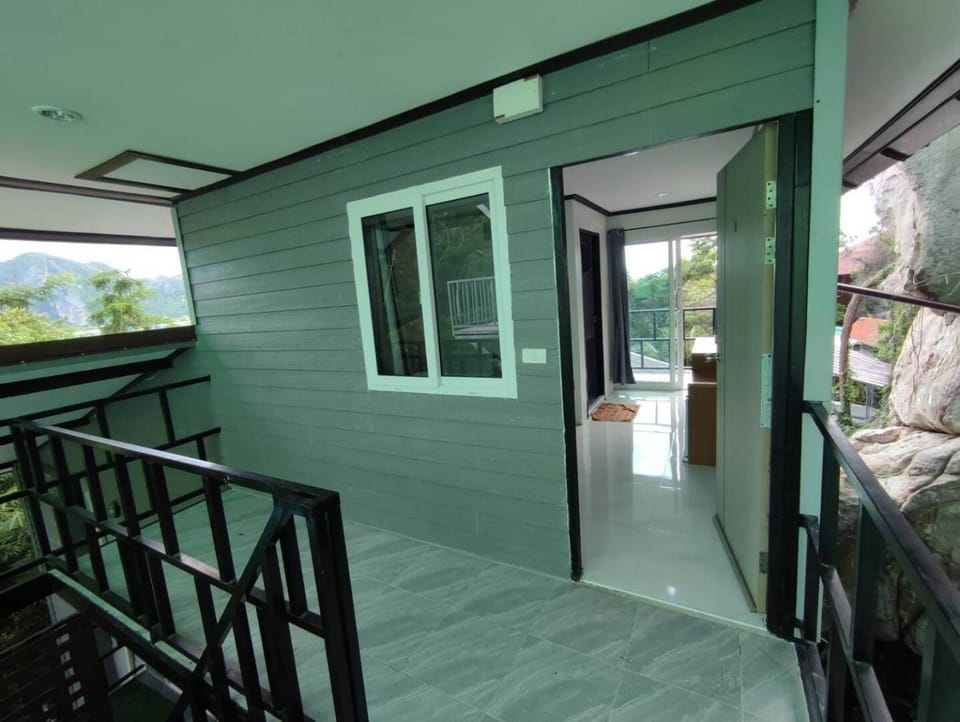 Kitty Guesthouse Hotel in Krabi Changwat