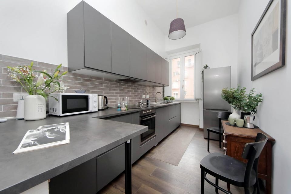 Kitchen or kitchenette, Dining area, dishwasher, oven, stove, toaster