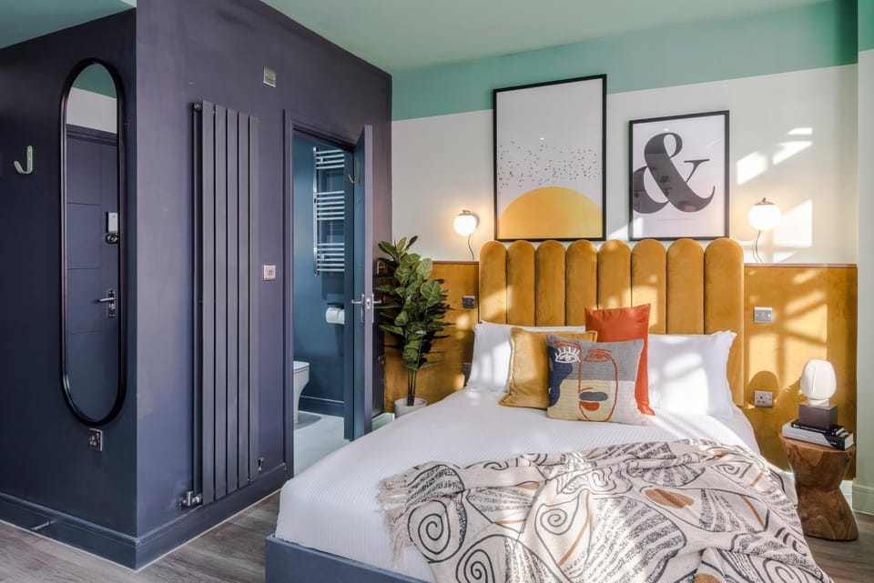 Bed, Bedroom