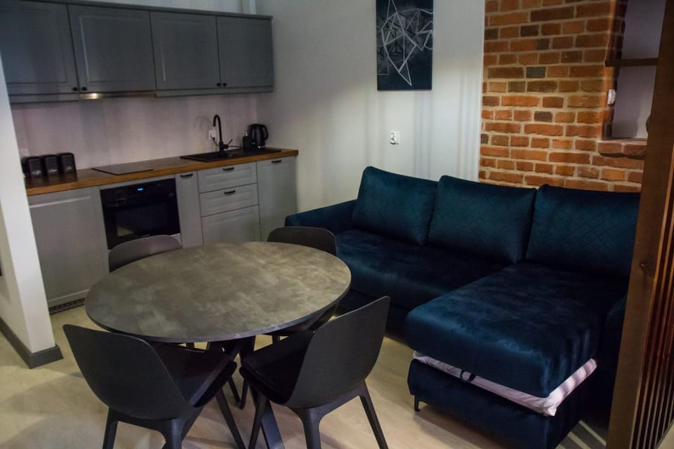 Miodowa Faktoria 5 by Rentoom Apartment in Greater Poland Voivodeship