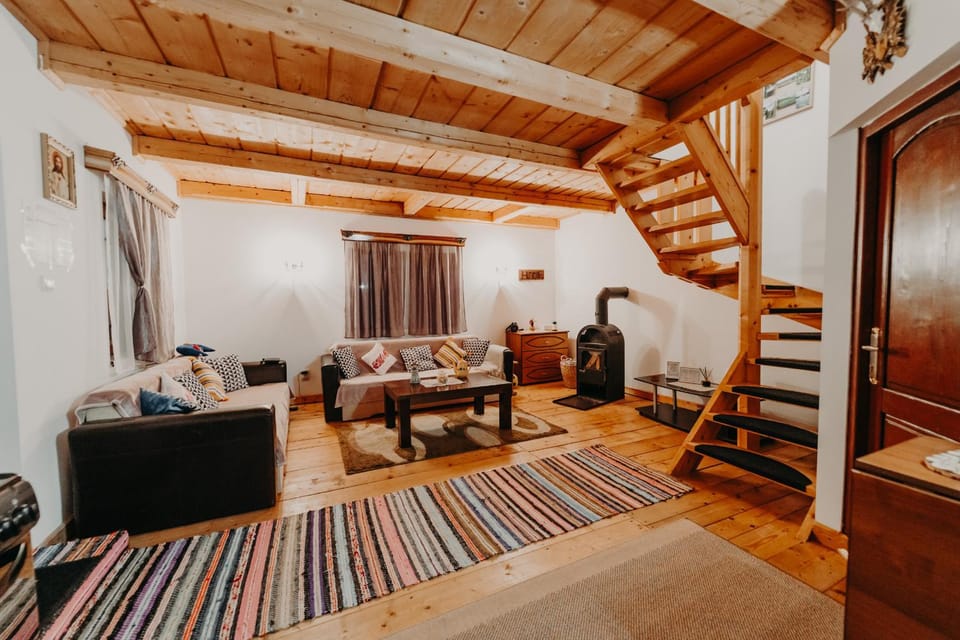 Pleta View House in Romania