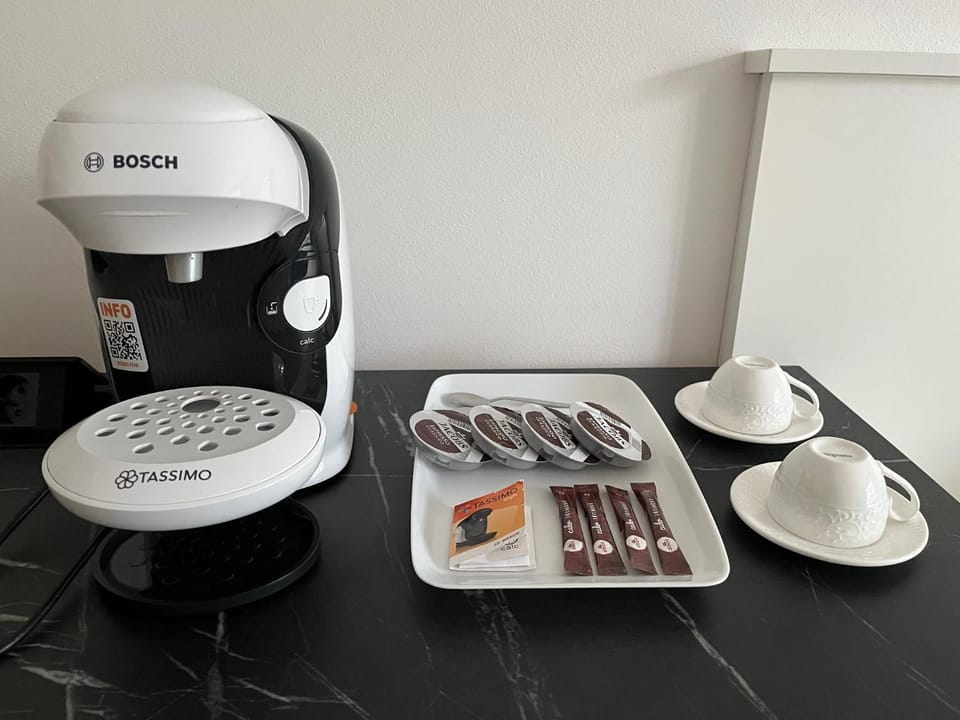 Coffee/tea facilities