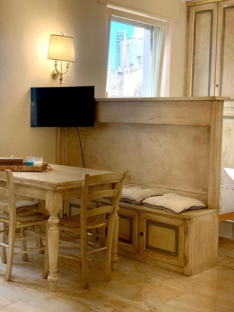 Fifty Eight Suite Milan Duomo View Apartment in Milan