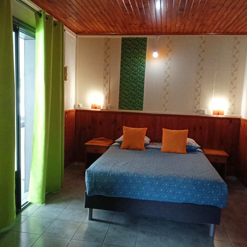 Petite Fleur de Lentilles 2 Bed and Breakfast in Réunion