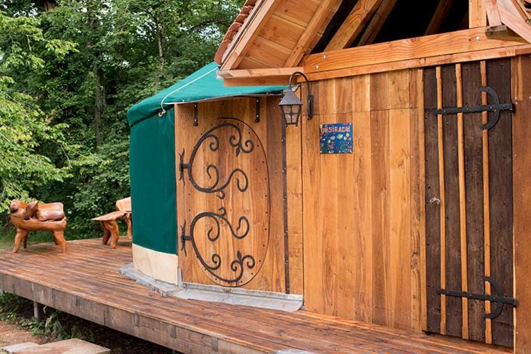 Yourte La Désirade Luxury tent in Bourgogne-Franche-Comté