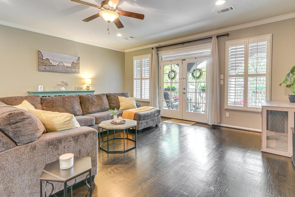 Spacious Houston Heights Home < 6 Mi to Downtown! House in Harris County