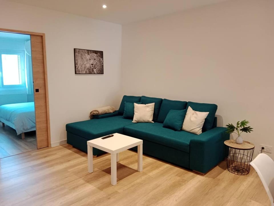 Le Pérouges 3ch proche toutes commodités Apartment in Auvergne-Rhône-Alpes