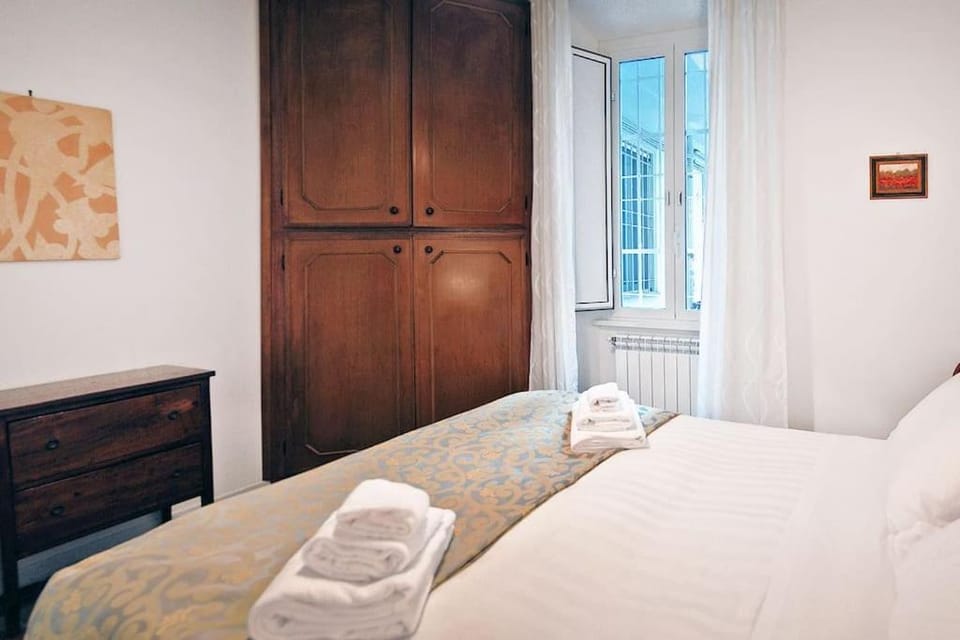 Bed, Photo of the whole room, Bedroom, towels, wardrobe