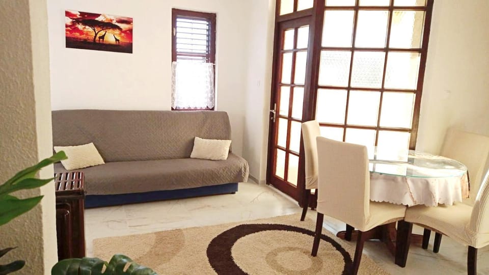 Apartments Happy Day Apartment in Zadar County