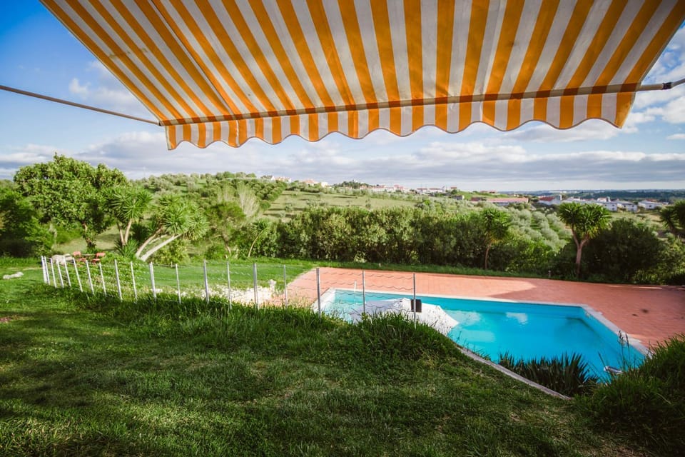 2Bedroom house with Swimming Pool and View House in Santarém District, Portugal