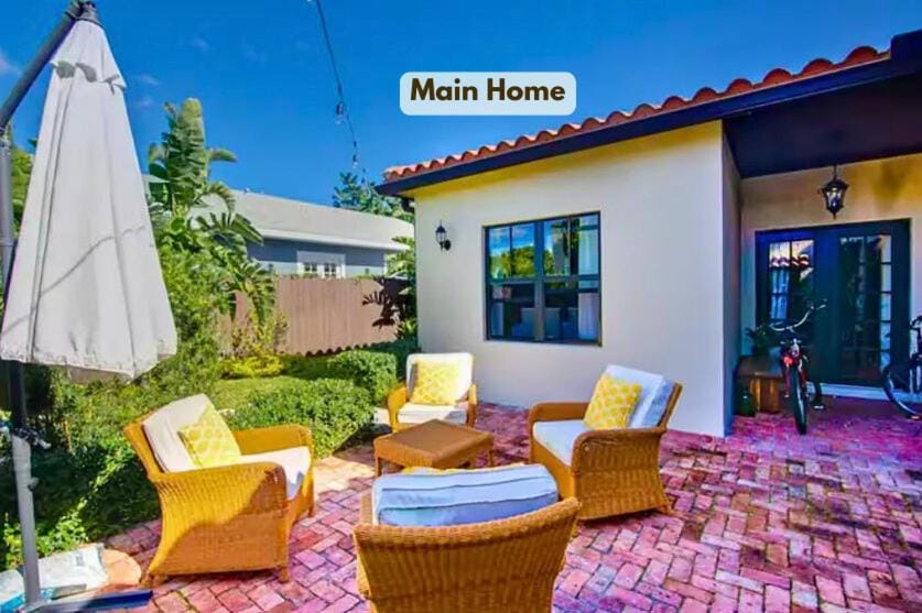 4BR Gated Compound w Guest House & BBQ House in West Palm Beach