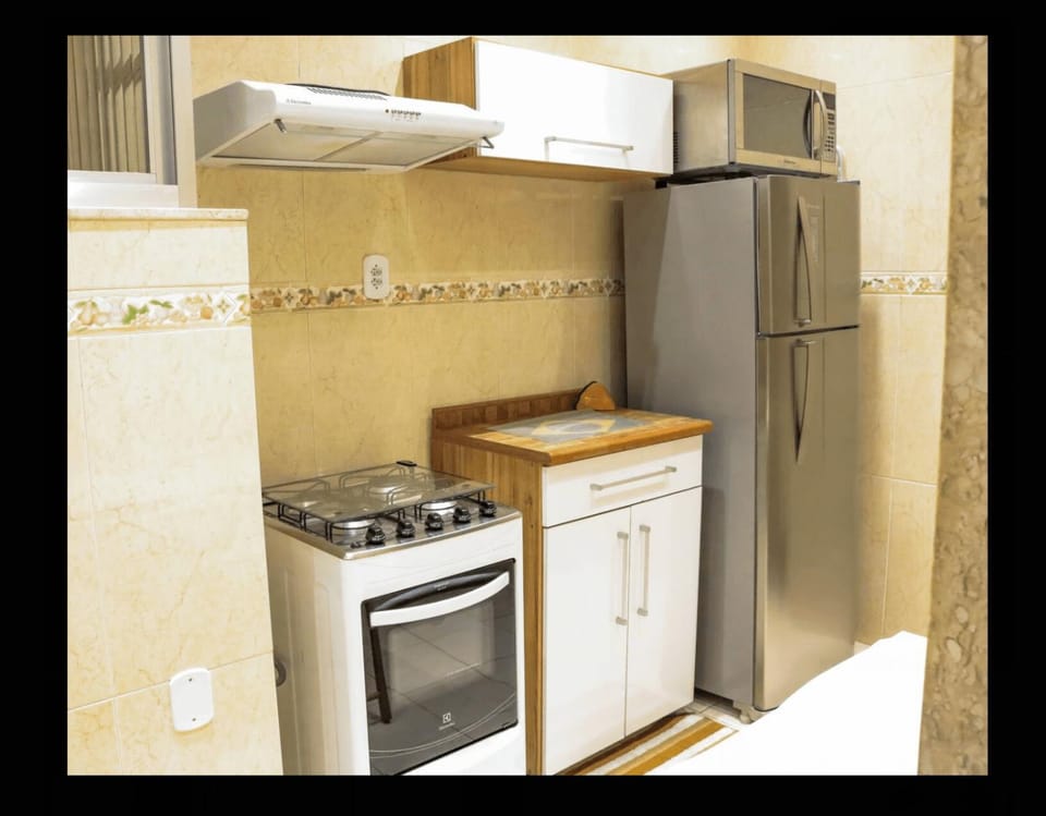 Copacabana Sea View Studio Apartment in Rio de Janeiro