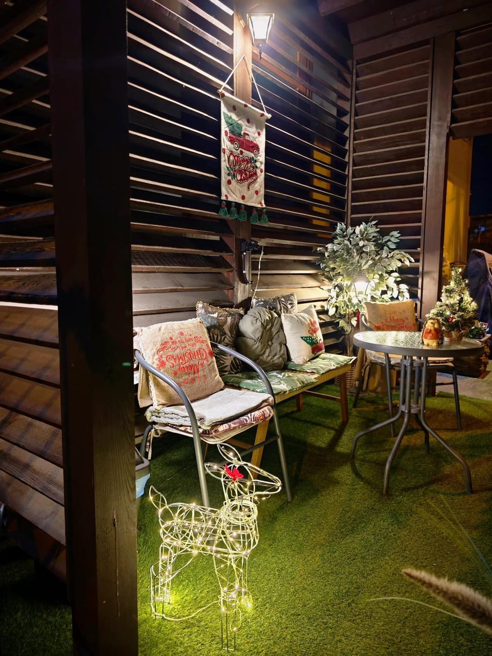 Garden, Seating area