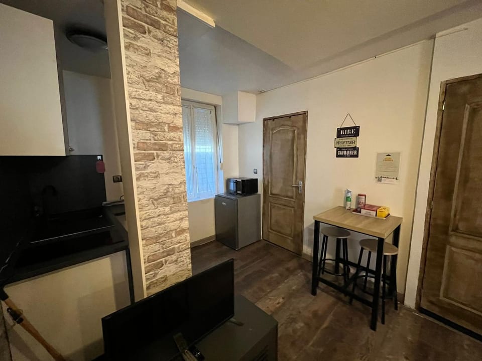 Le Factory - studio industriel Bourges Centre ville Apartment in Bourges