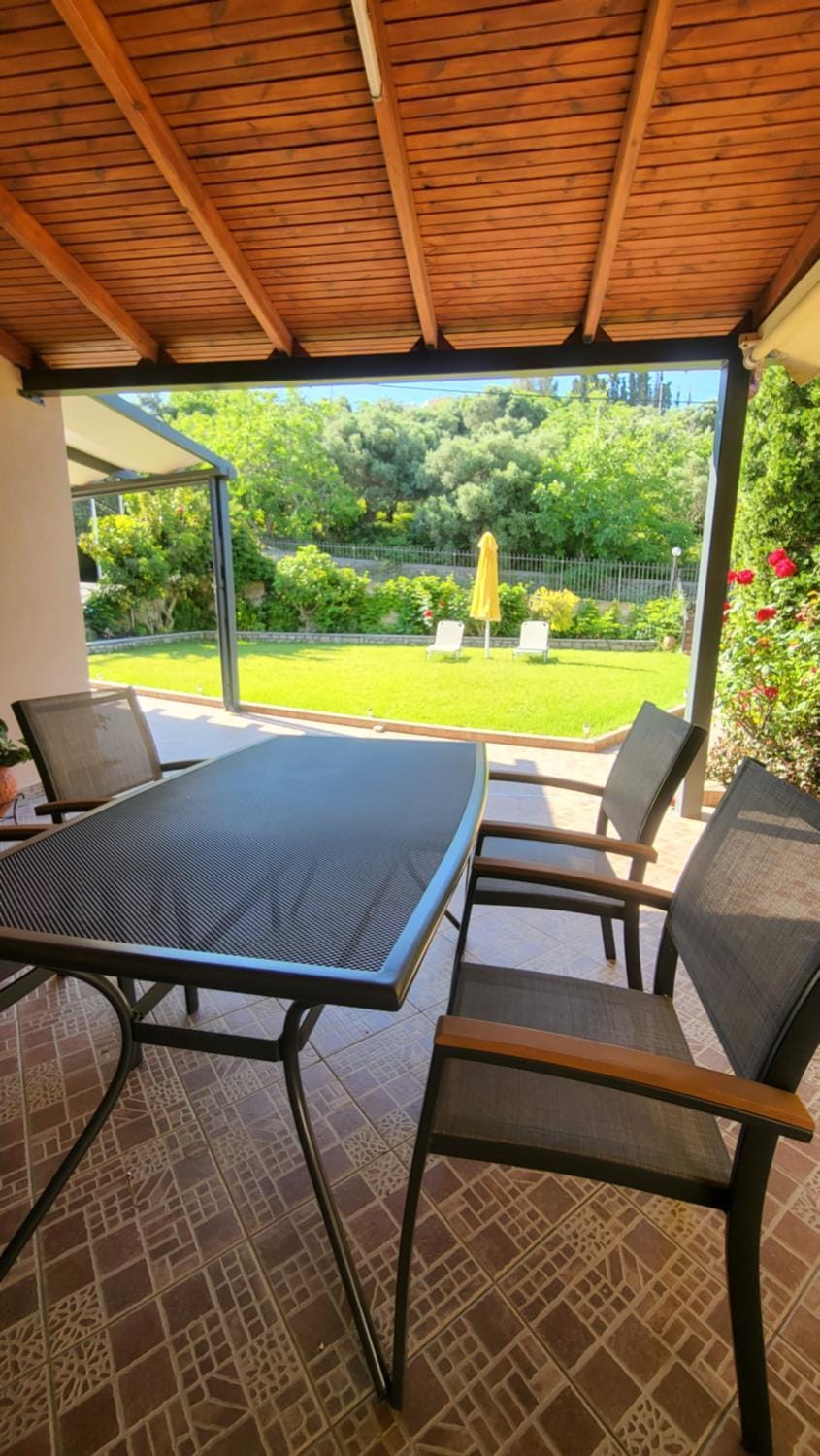 Patio, Balcony/Terrace