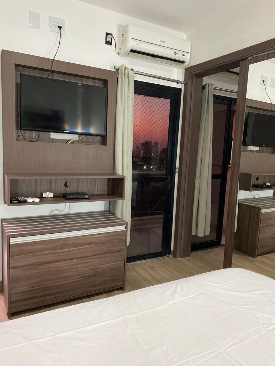 1810 - Flat para temporada em Goiania-proximo ao Parque Areião Apartment in Goiania