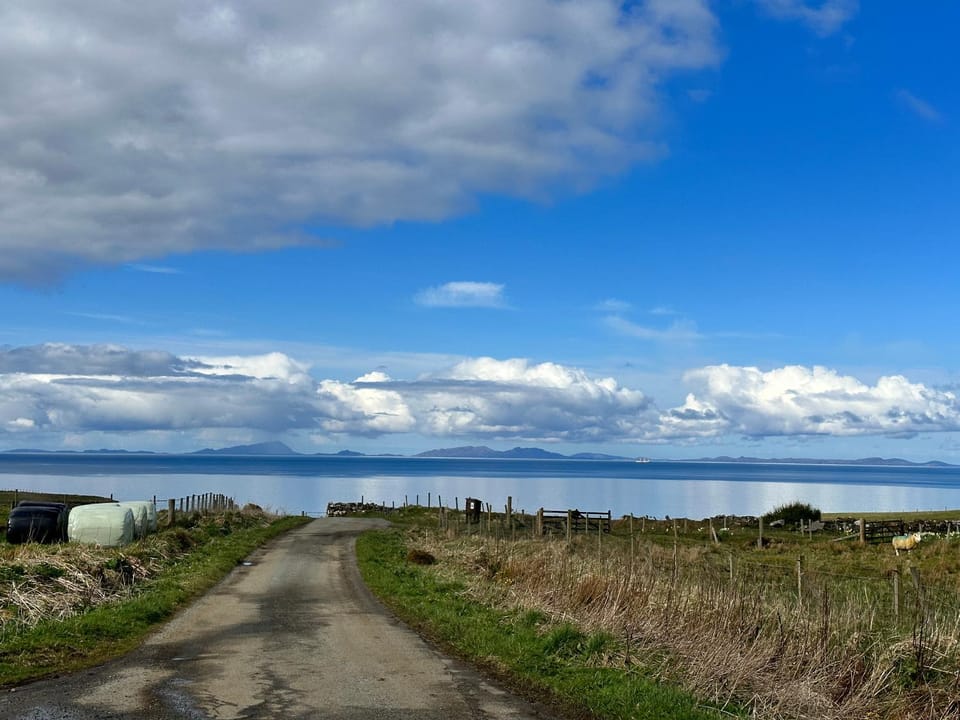 No. 6 - the little house that gives you a hug House in Scotland