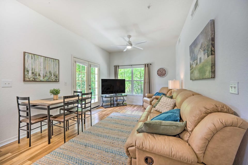 Kissimmee Condo: Community Perks, 10 Mi to Disney! House in Kissimmee