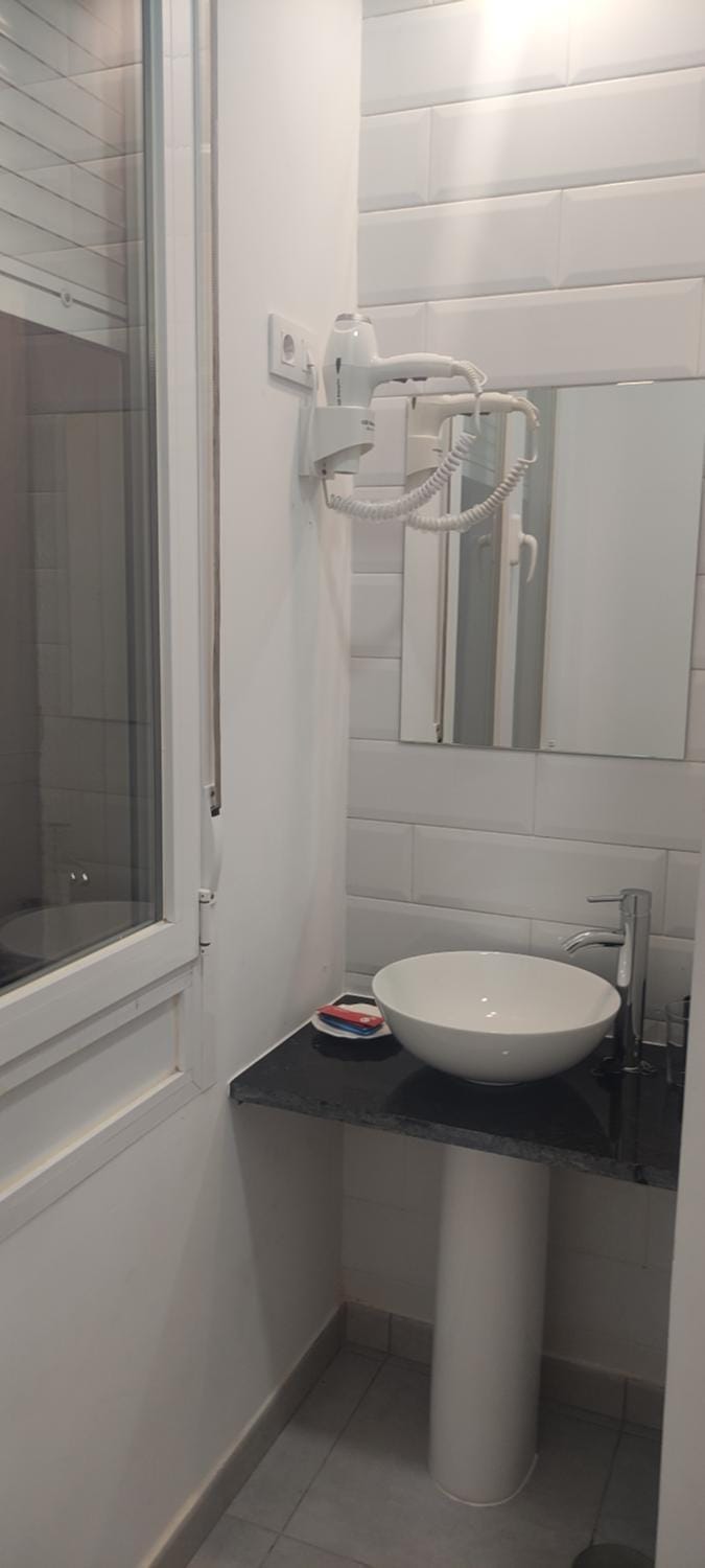 Hostal PETITE MAMAN Bed and Breakfast in Centro