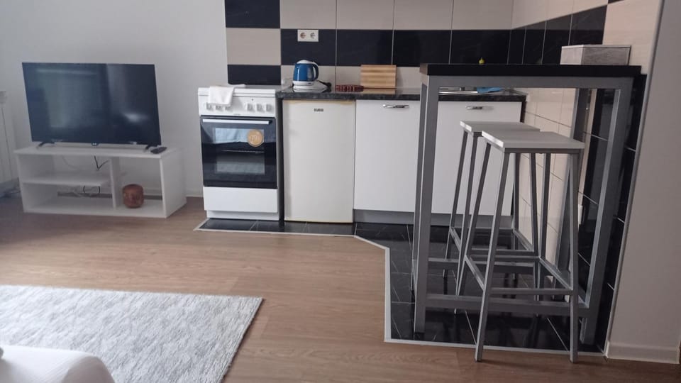 Sleep and drive 2 Apartment in Sarajevo