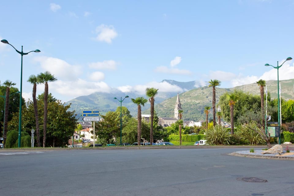 Joli studio, clim proche gare et centre ville Apartment in Lourdes