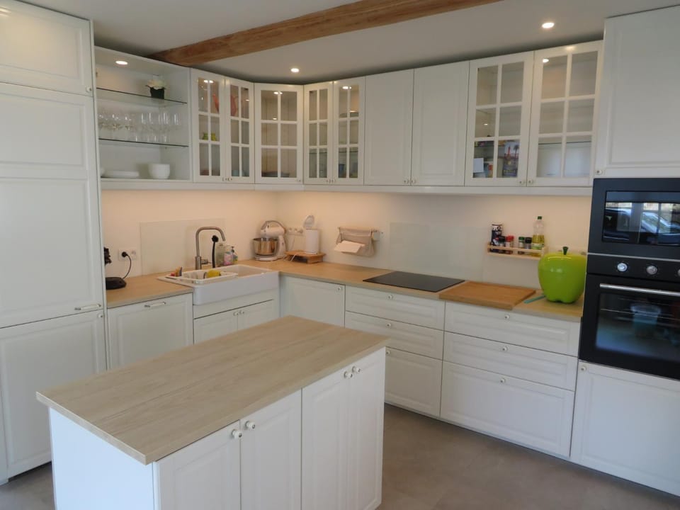 Coffee/tea facilities, Kitchen or kitchenette, dishwasher, pet friendly, toaster