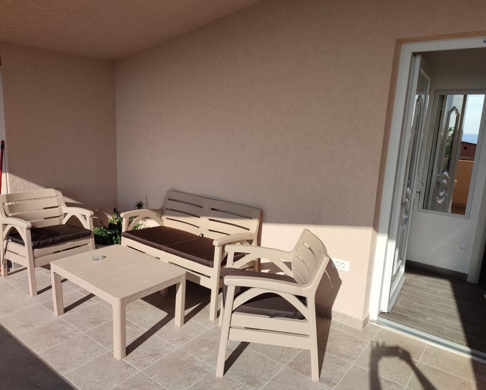 Day, Balcony/Terrace