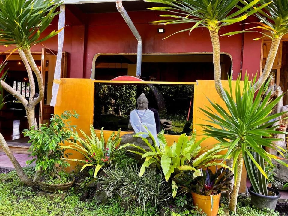 Chakra Tavern Hostel in Bali