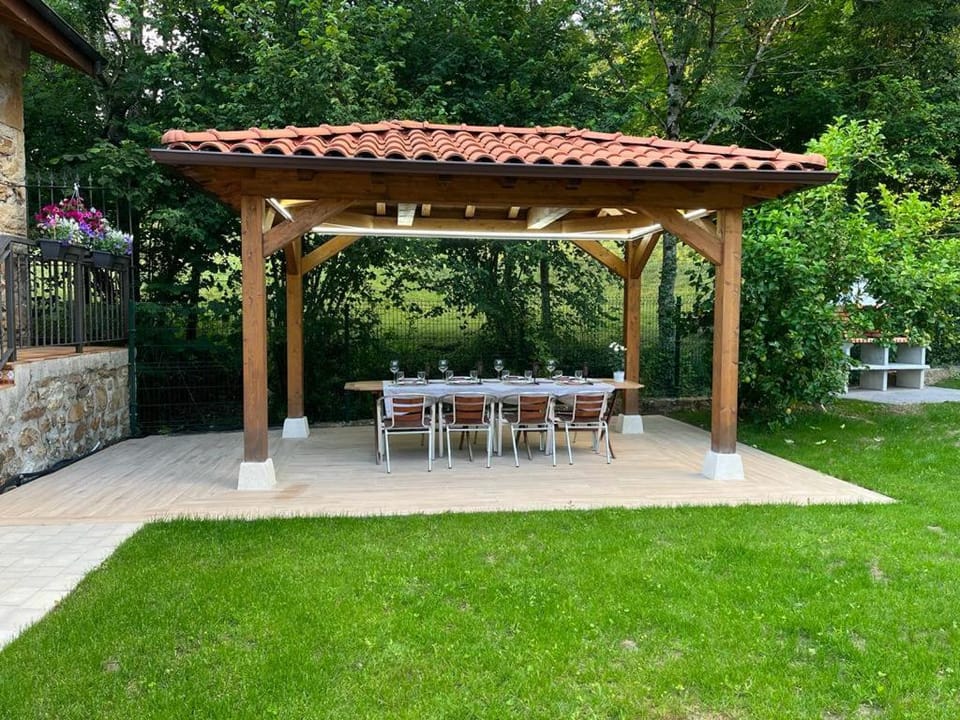 BBQ facilities, Garden