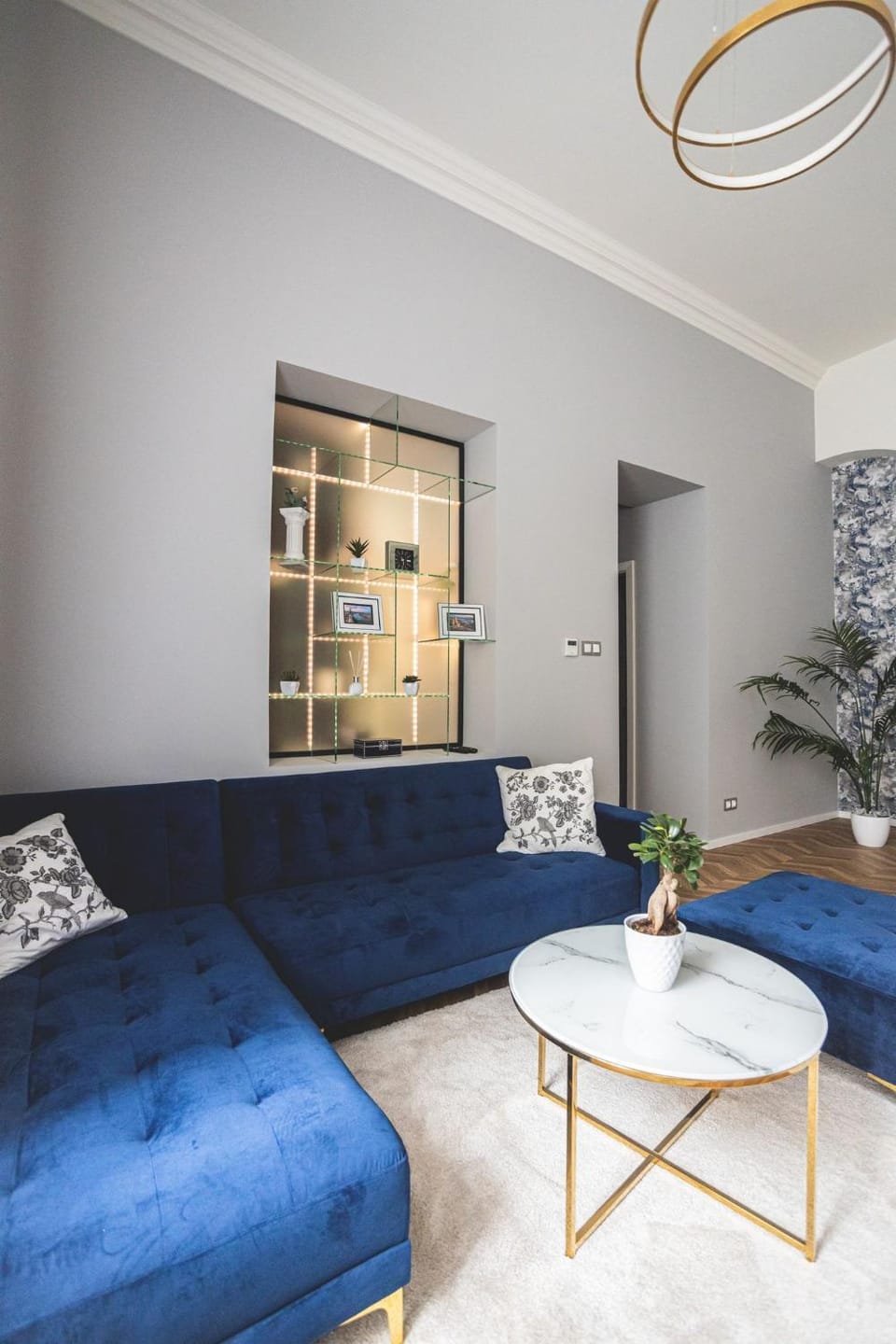 Living room, Seating area