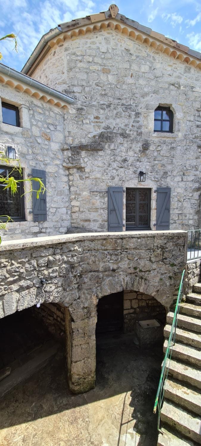 Inner courtyard view