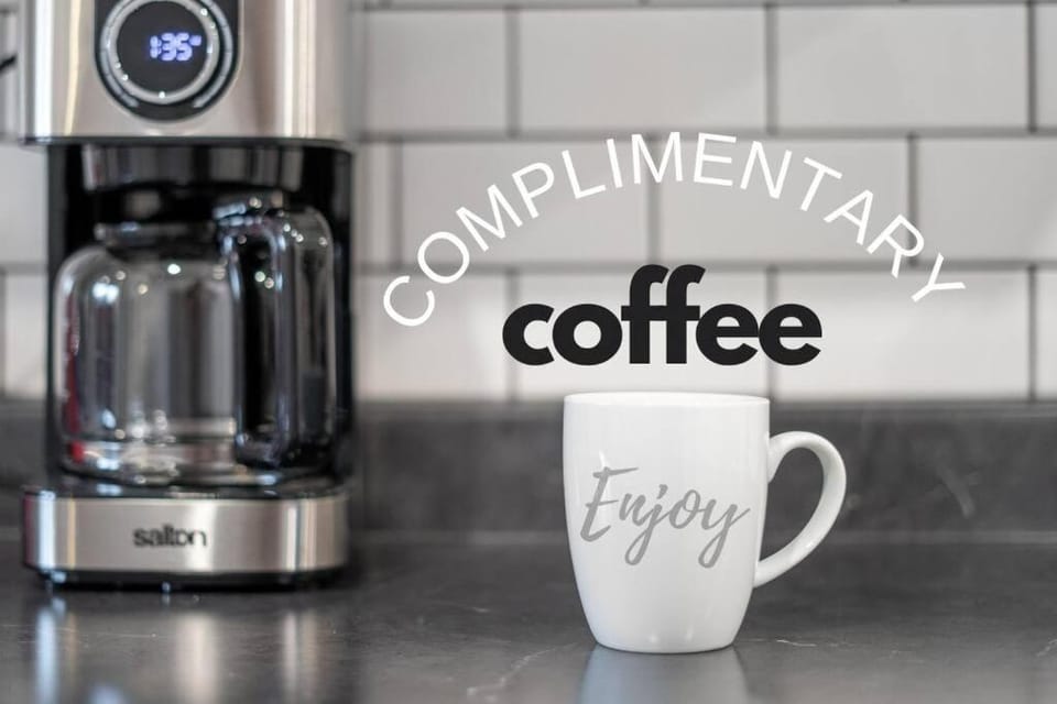 Modern & Private 1-Bedroom Apartment Apartment in Windsor