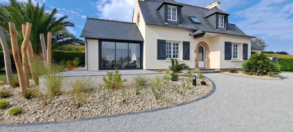 Property building, Garden, Garden view