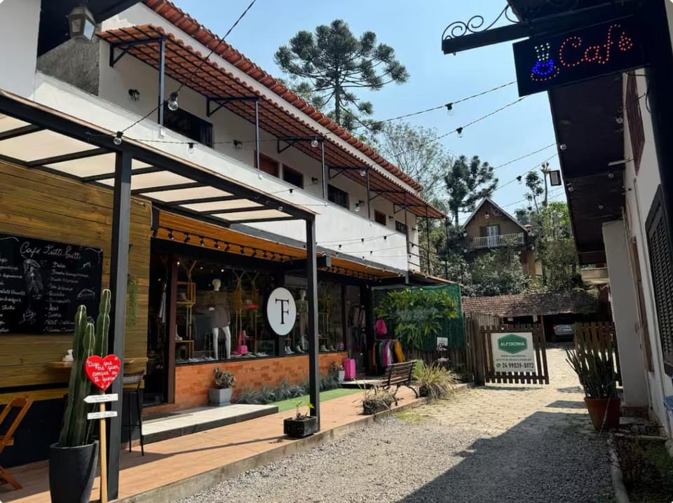 Property building, Location