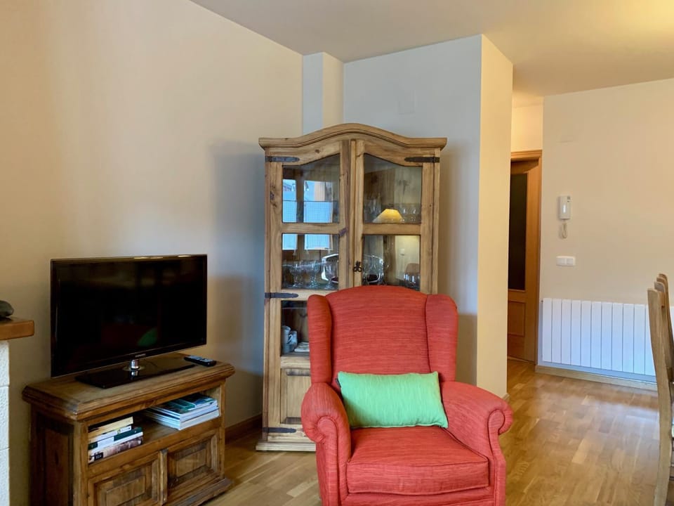 BPIRINEOS-Albares Apartment in Catalonia