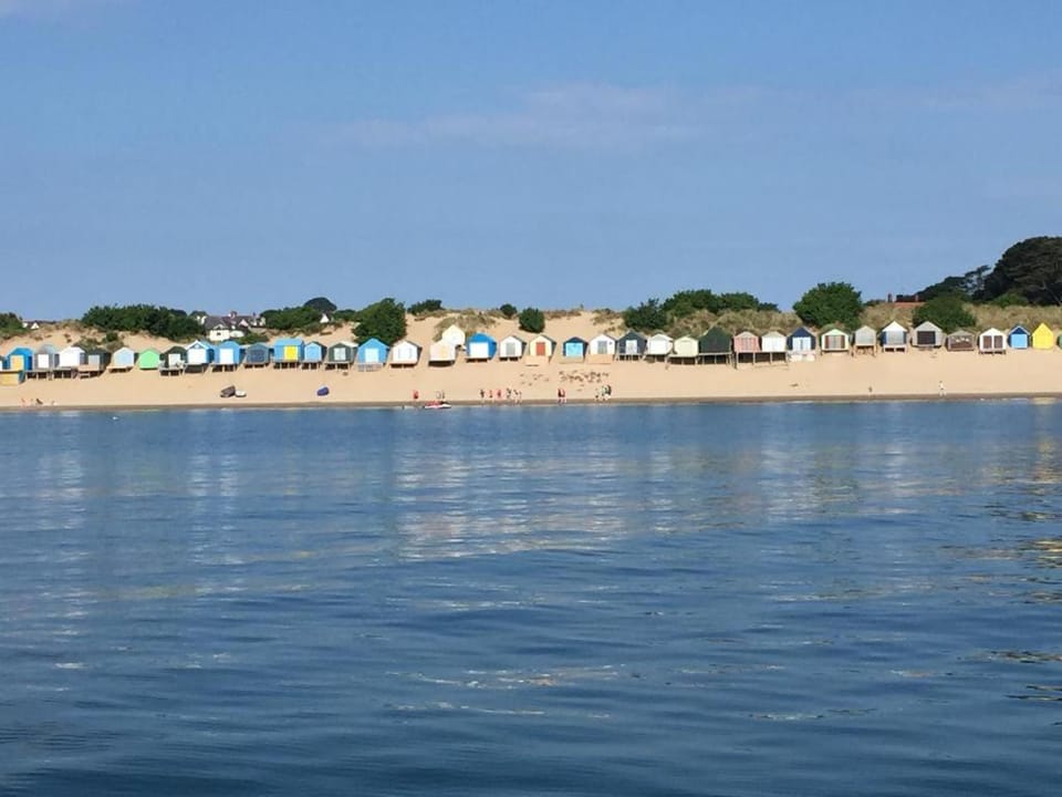 Waters Reach House in Abersoch