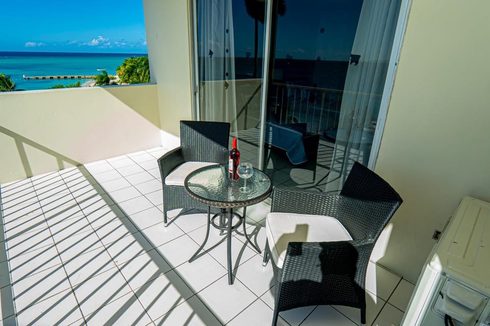 Seating area, Sea view