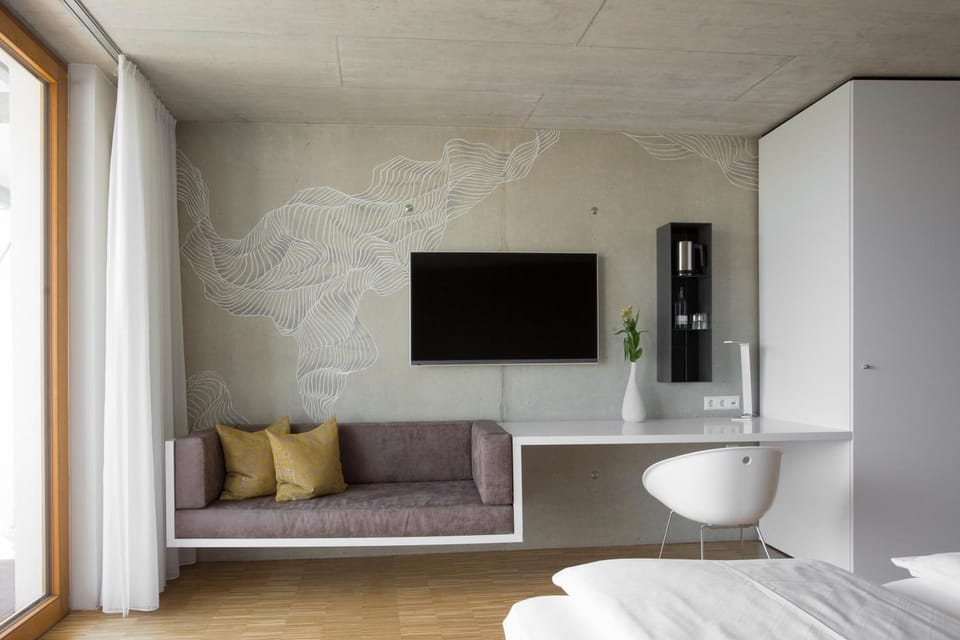 Living room, Photo of the whole room, Seating area