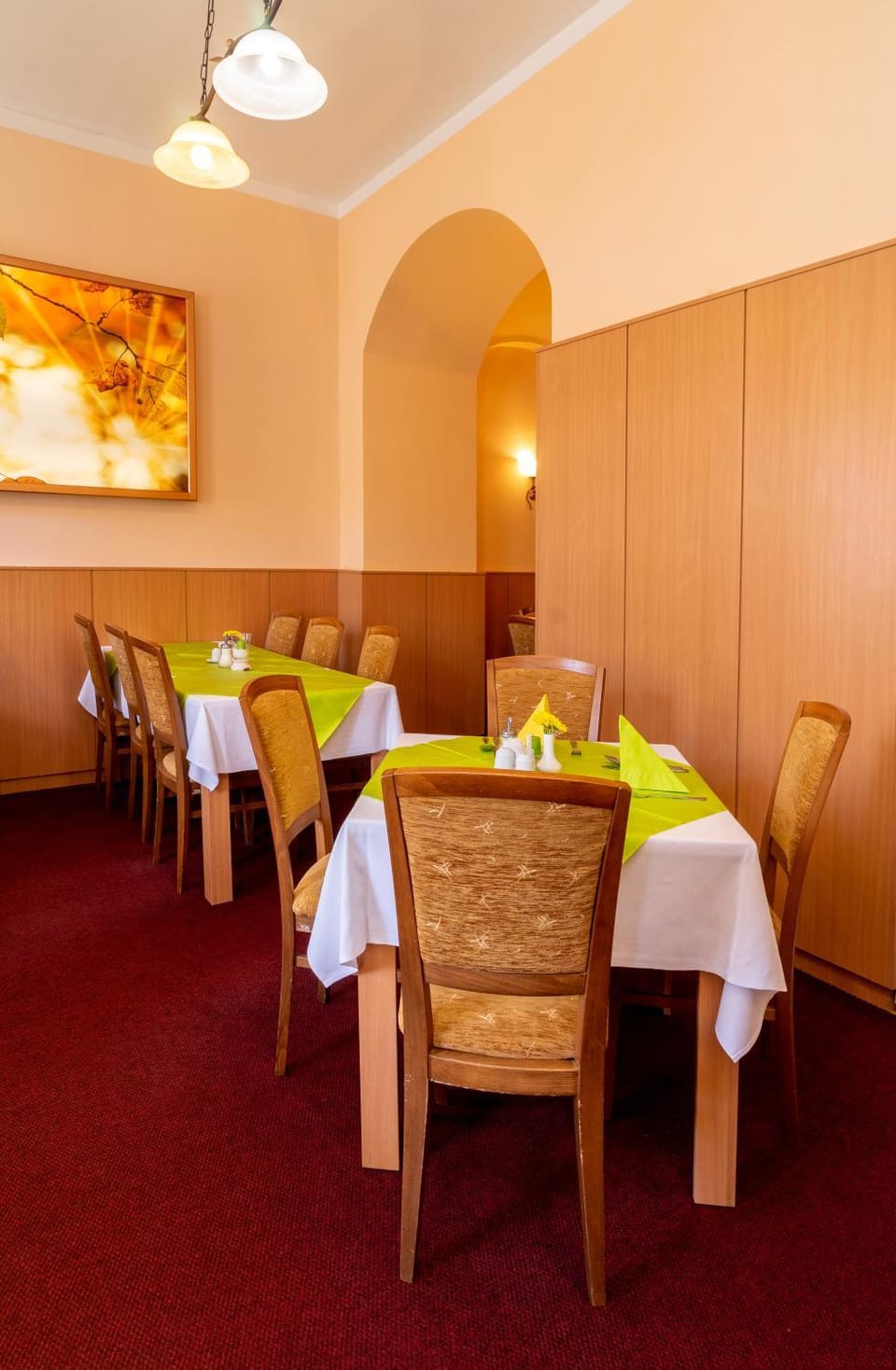 Restaurant/places to eat