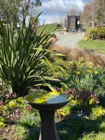 Boutique Tiny House - Te Anau Country Accommodation Apartment in Te Anau