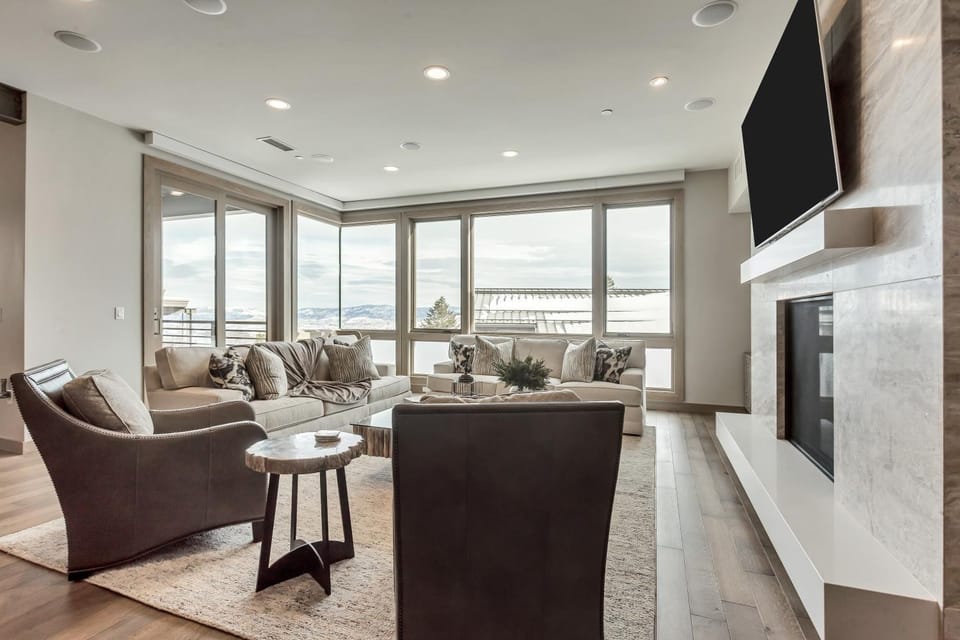 Platinum Two Bedroom Apartment in Park City