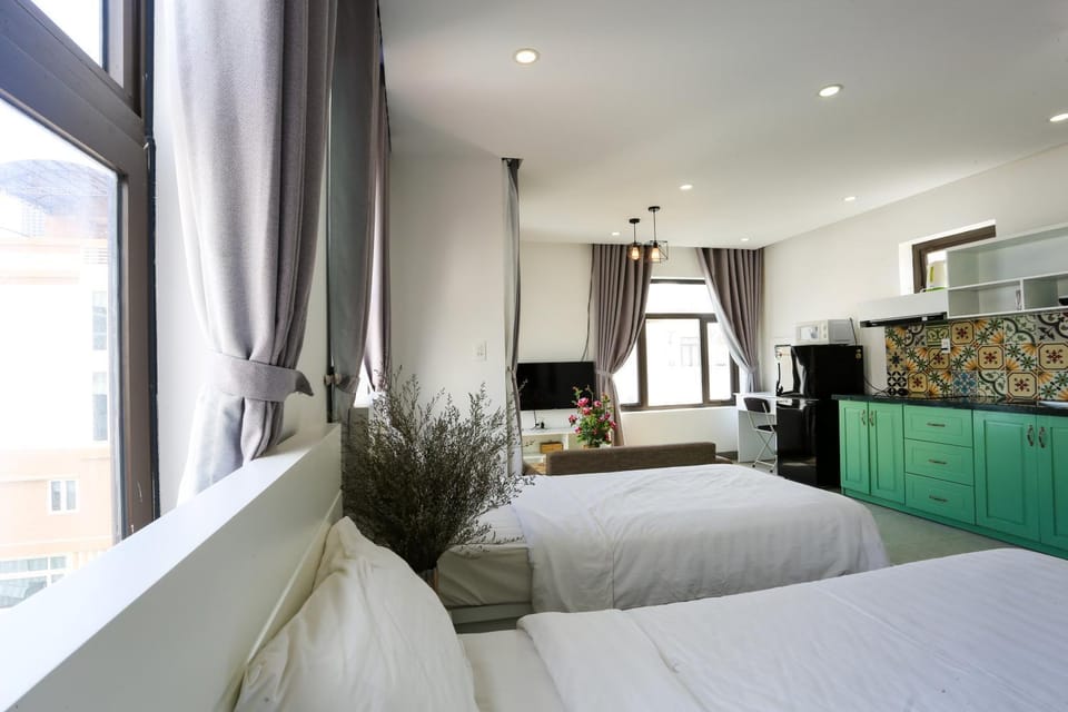 Bed, Kitchen or kitchenette, Photo of the whole room, Bedroom